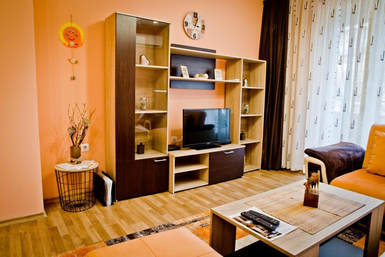 Sunflower Apartment City Center Plovdiv Extérieur photo